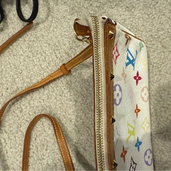 Louis Vuitton Multicolor Monogram Crossbody Bag - Picture 5 of 11